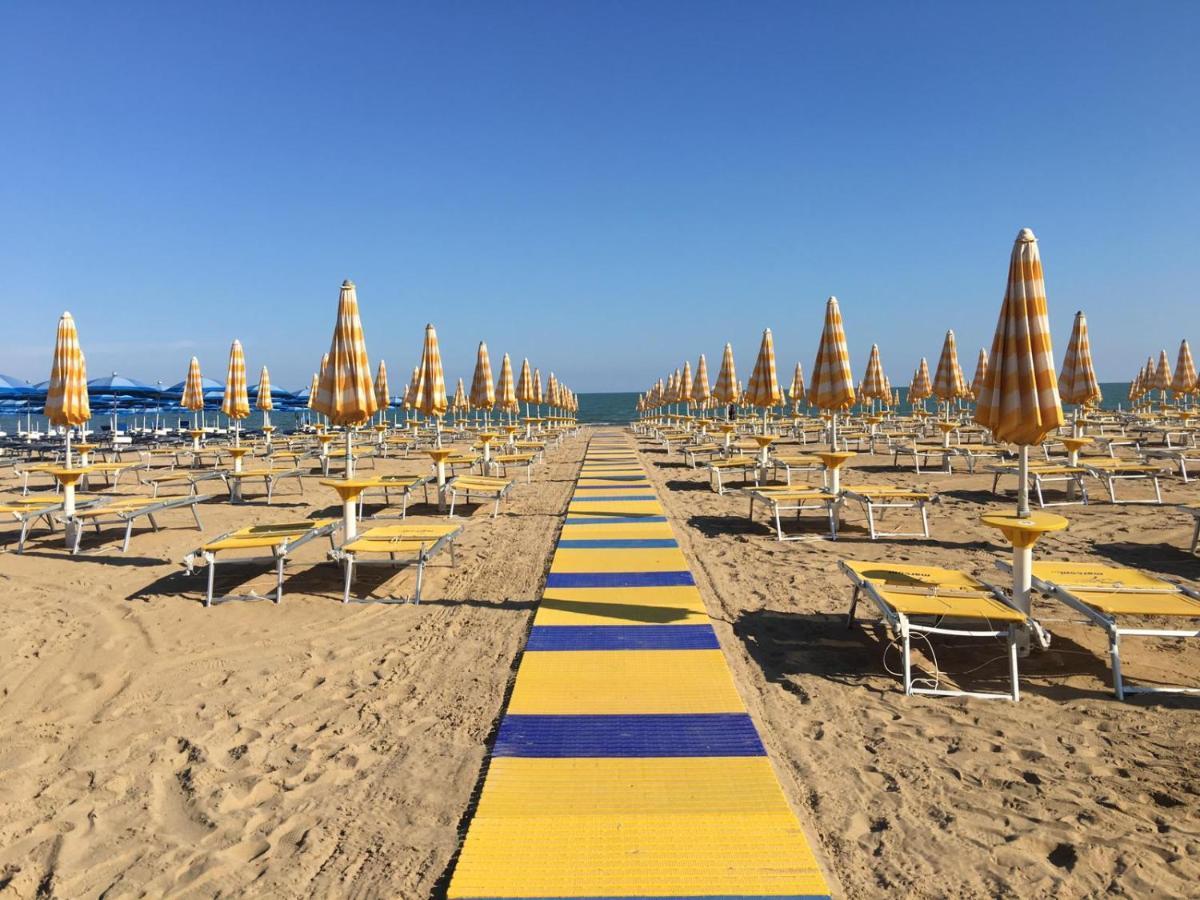 Apartmán App. Marcopolo - 100Mt Dal Mare Lido di Jesolo Exteriér fotografie